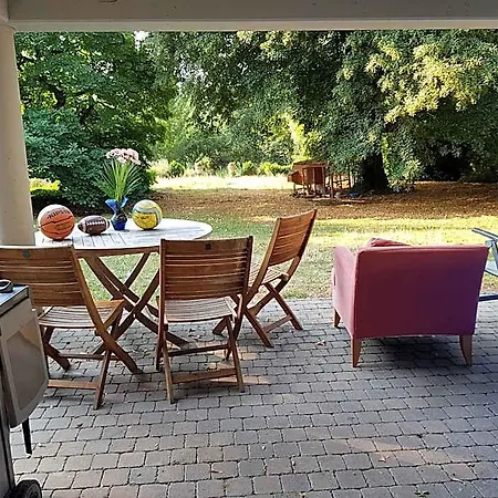 Ξενοδοχείο Chateau Lambert Moulinsart Hotel, Shuttle Airport, Long Term Parking, Snooker, Large Terrasse, Dinner, Breakfast