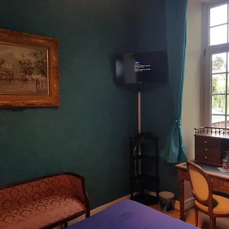 Chateau Lambert Moulinsart Hotel, Shuttle Airport, Long Term Parking, Snooker, Large Terrasse, Dinner, Breakfast * Charleroi