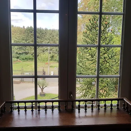 Chateau Lambert Moulinsart Hotel, Shuttle Airport, Long Term Parking, Snooker, Large Terrasse, Dinner, Breakfast Ξενοδοχείο