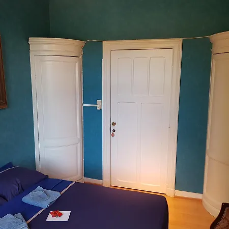 Chateau Lambert Moulinsart Hotel, Shuttle Airport, Long Term Parking, Snooker, Large Terrasse, Dinner, Breakfast *