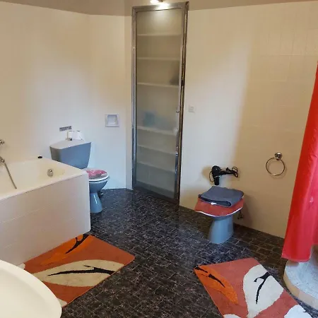 Отель Chateau Lambert Moulinsart Hotel, Shuttle Airport, Long Term Parking, Snooker, Large Terrasse, Dinner, Breakfast