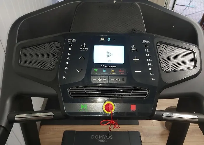 Château Lambert Hotel-resto-parking-shuttle, A 1 Ha Oasis At 8 Min From Crl Airport Without Any Noise * Charleroi