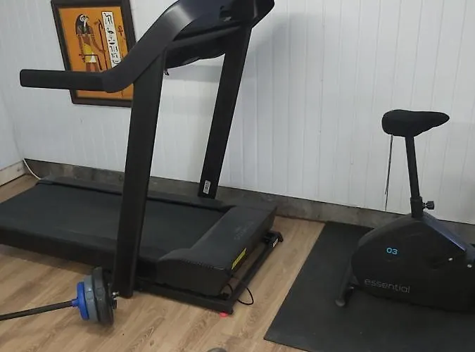 Hotel Château Lambert Hotel-resto-parking-shuttle, A 1 Ha Oasis At 8 Min From Crl Airport Without Any Noise