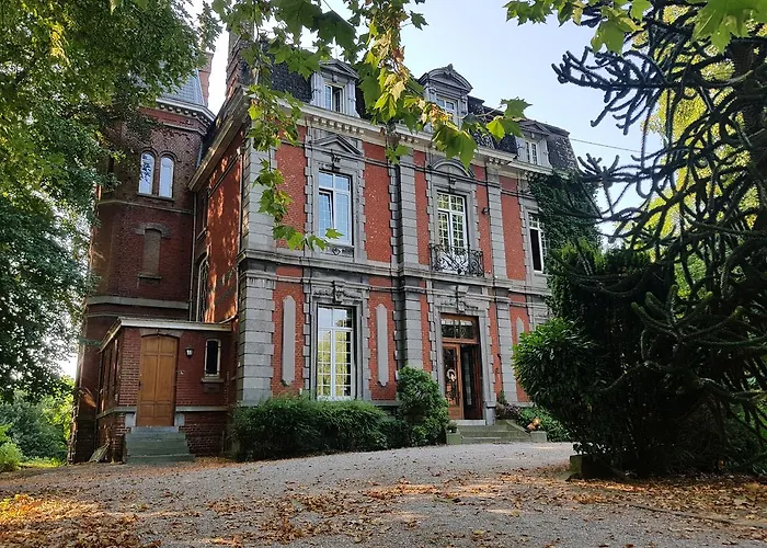 Château Lambert Hotel-resto-parking-shuttle, A 1 Ha Oasis At 8 Min From Crl Airport Without Any Noise * Charleroi