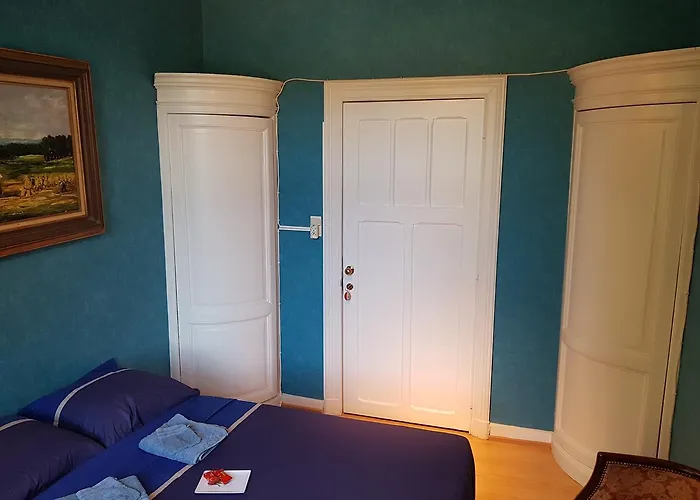 Château Lambert Hotel-resto-parking-shuttle, A 1 Ha Oasis At 8 Min From Crl Airport Without Any Noise *