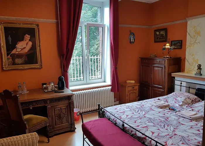 Château Lambert Hotel-resto-parking-shuttle, A 1 Ha Oasis At 8 Min From Crl Airport Without Any Noise *