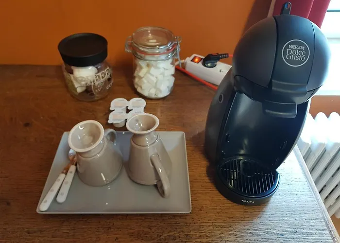 Château Lambert Hotel-resto-parking-shuttle, A 1 Ha Oasis At 8 Min From Crl Airport Without Any Noise Hotel *