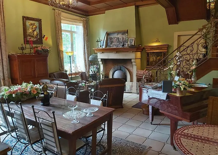 Château Lambert Hotel-resto-parking-shuttle, A 1 Ha Oasis At 8 Min From Crl Airport Without Any Noise Hotel